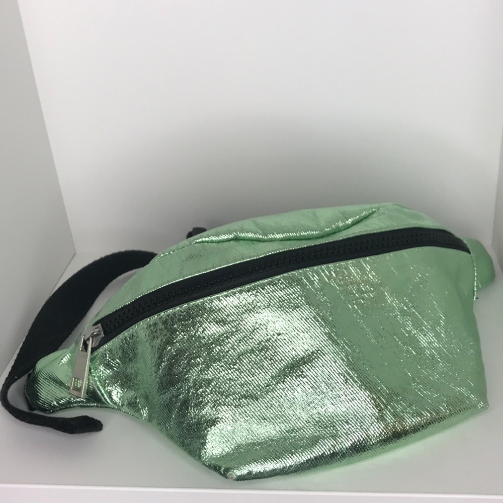 NWOT Holographic mint green fanny pack
